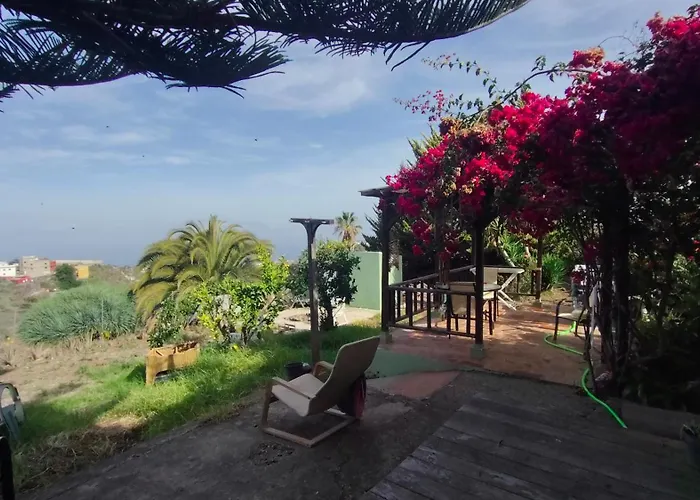 Peaceful Retreat, Connection And Pause